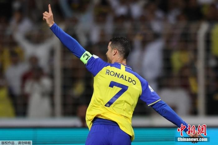 因对转会期无作为感到不满，C罗在利雅得胜利联