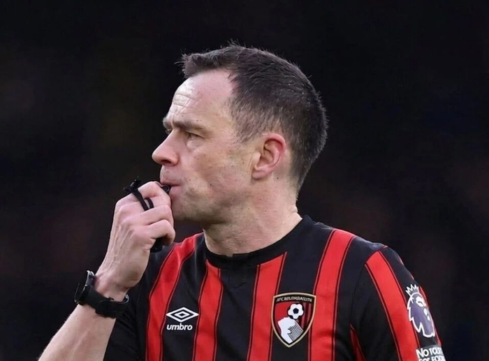 曼联投诉裁判判罚争议 伯恩茅斯获1分引争议