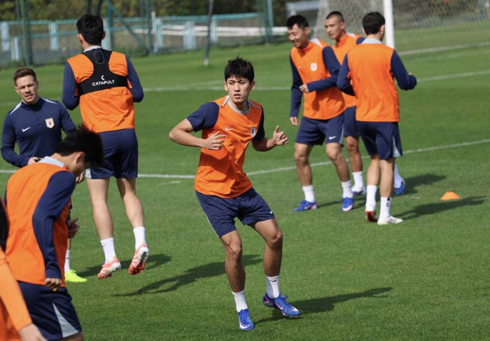 山东泰山备战大连英博 买乌郎复出成关键变招