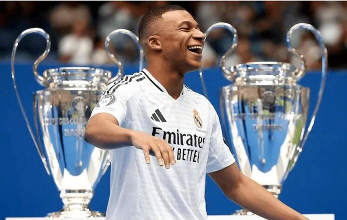 皇马拜仁欧冠对决成西甲欧冠席位关键战